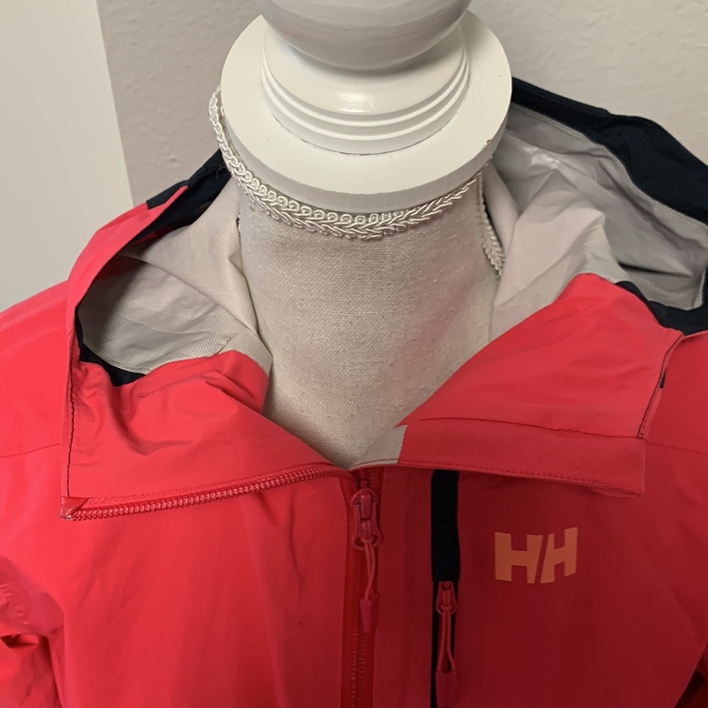 Helly Hansen Women's Pink Jacket View 3